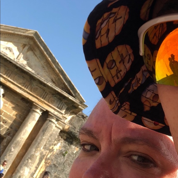 Meet your Posher, Debbie - Picture 4 of 5